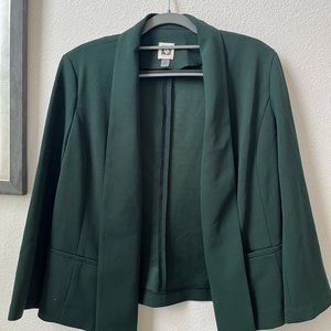 Anne Klein. Forest green blazer. Size medium.